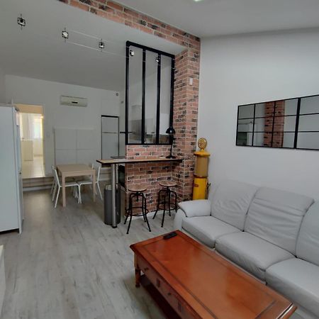Appartement T2 48 M2 Independant Parking Public Gratuit A Proximite Béziers Exterior foto