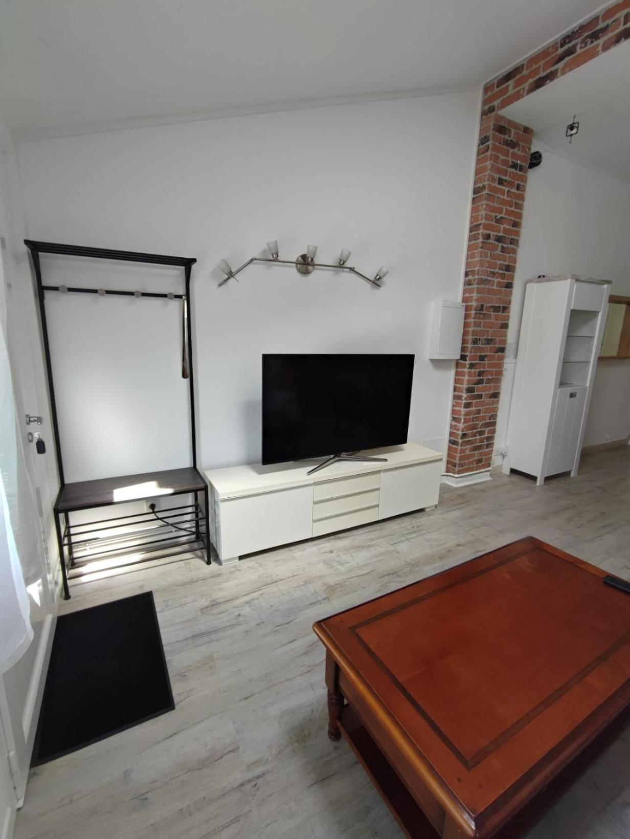Appartement T2 48 M2 Independant Parking Public Gratuit A Proximite Béziers Exterior foto